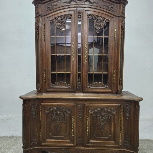 Stara dębowa witryna Ludwikowska rocaille, kredens