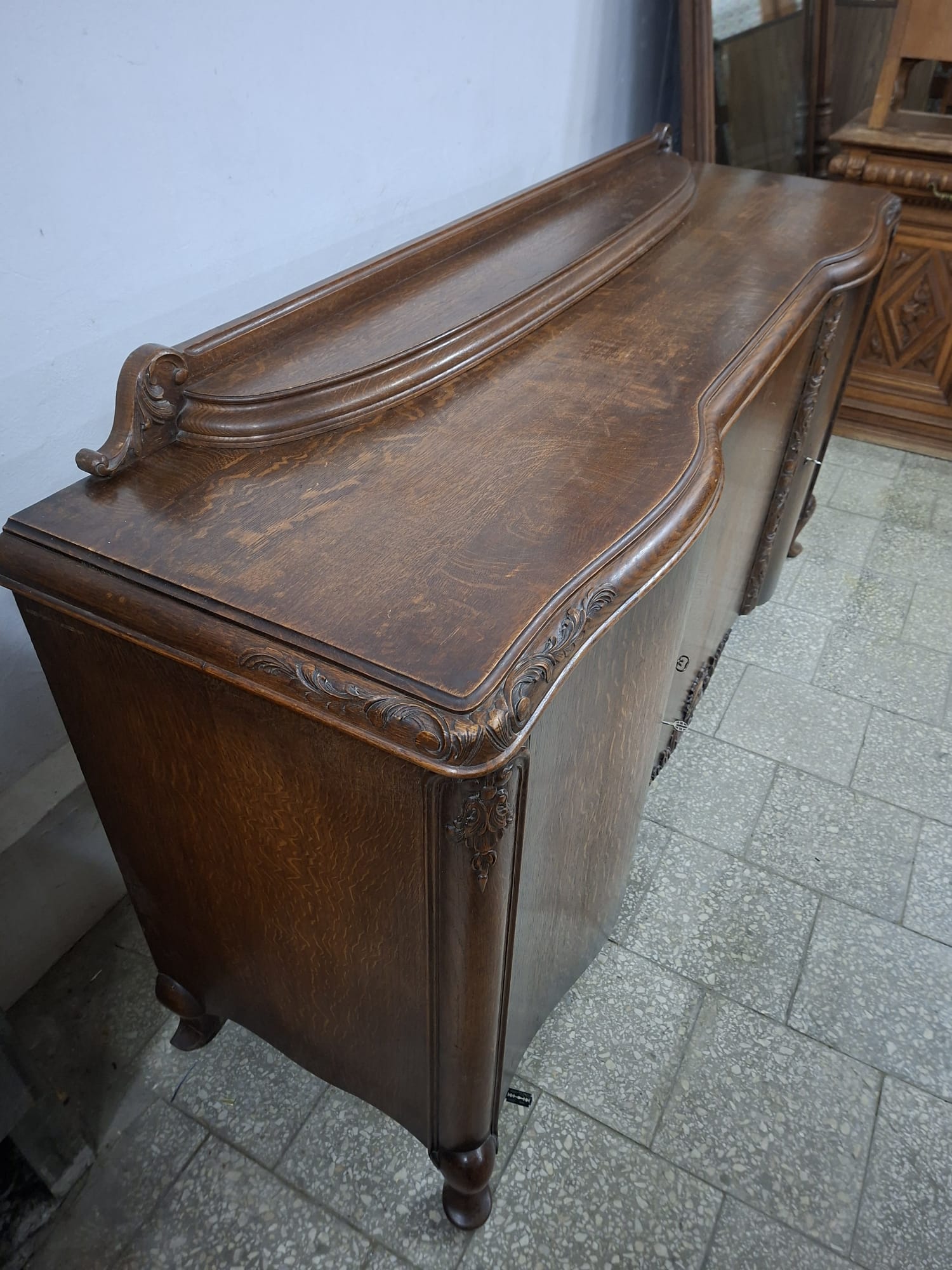 Komplet mebli chippendale do jadalni komoda witryna stół 8 krzeseł - obrazek 5