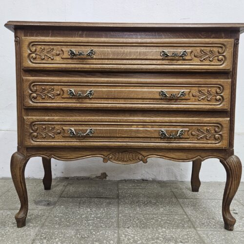 Ludwikowska komoda z szufladami