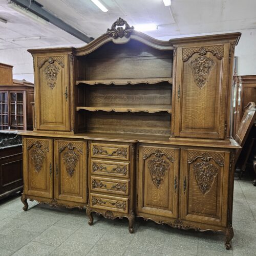 Piękny francuski kredens Ludwikowski