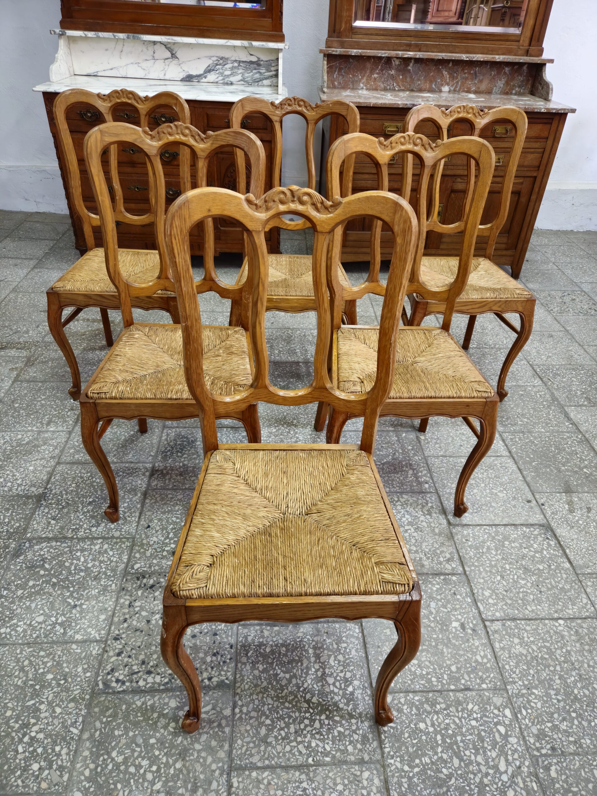 Rozkładany stół ludwikowski i 6 krzeseł - obrazek 2